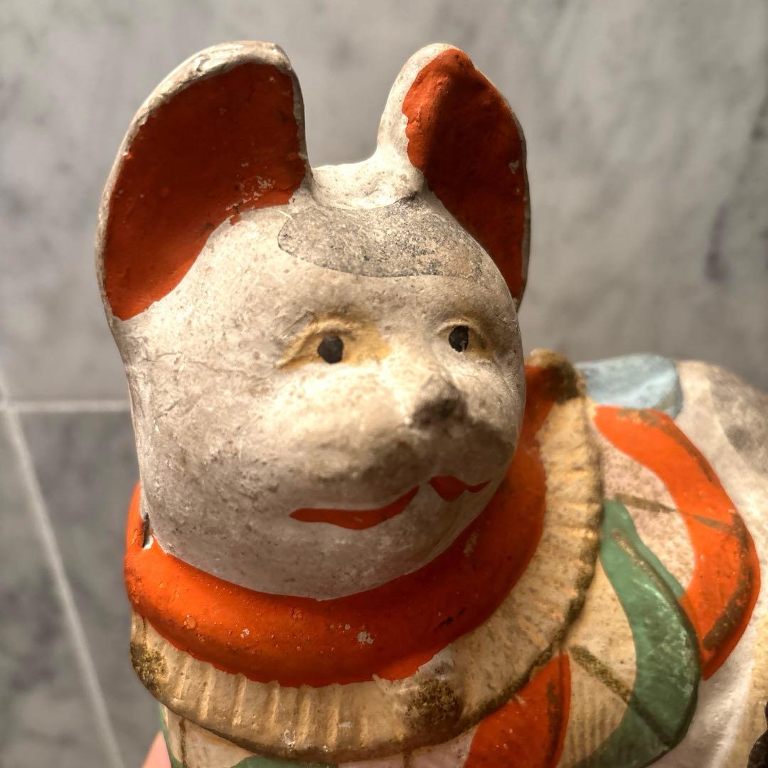 アンティーク　京都伏見人形　郷土玩具 手描きの瞳や前掛け前掛けが美しく芸術的な猫