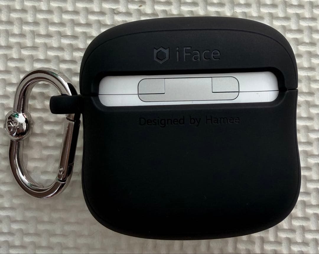 【大幅値下げ中】AirPods 4 本体 箱あり　iFaceカバー付き