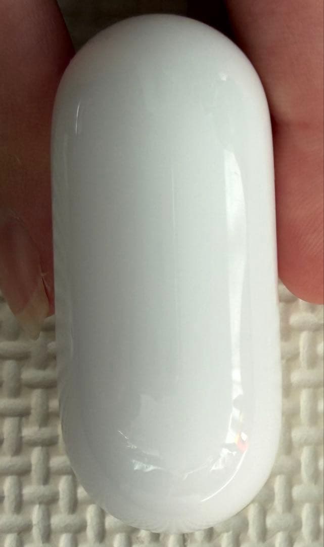 【大幅値下げ中】AirPods 4 本体 箱あり　iFaceカバー付き