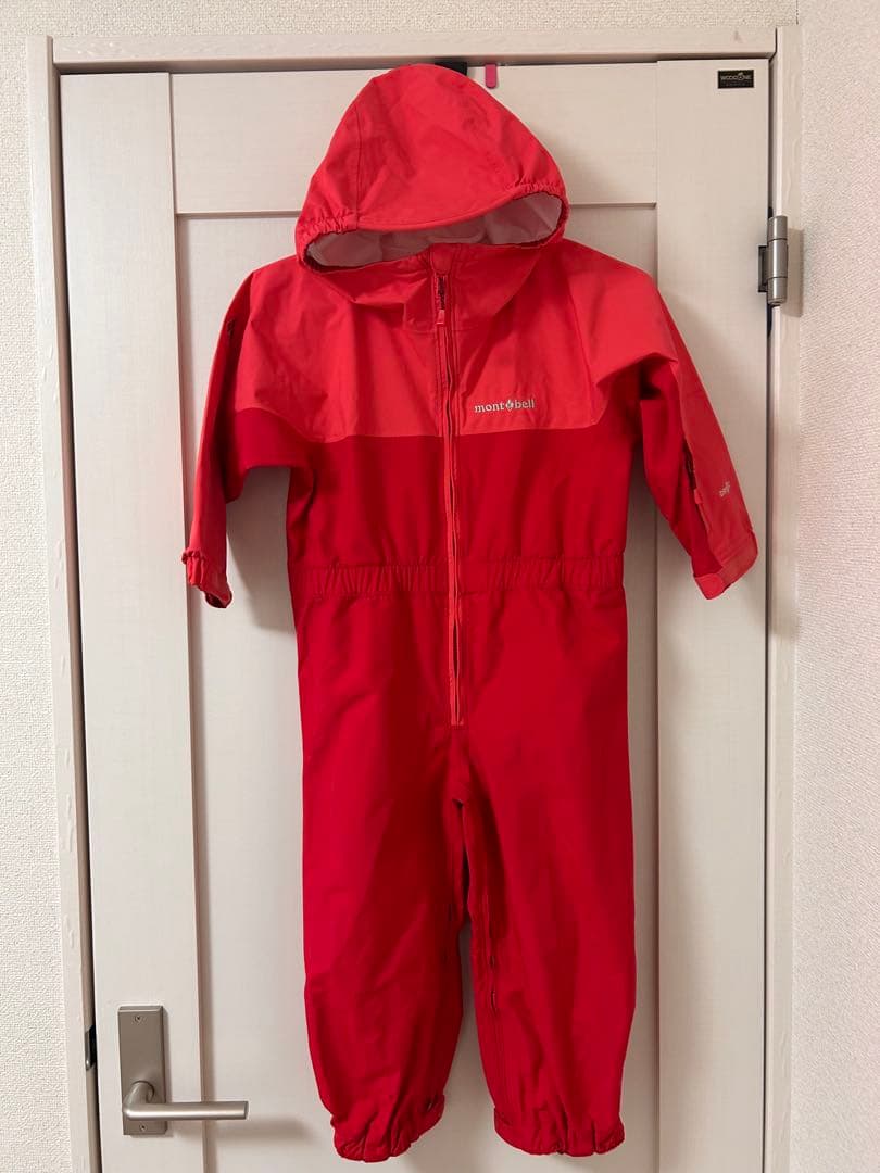 【新品未使用】 mont-bell 子ども用スノーウェア100