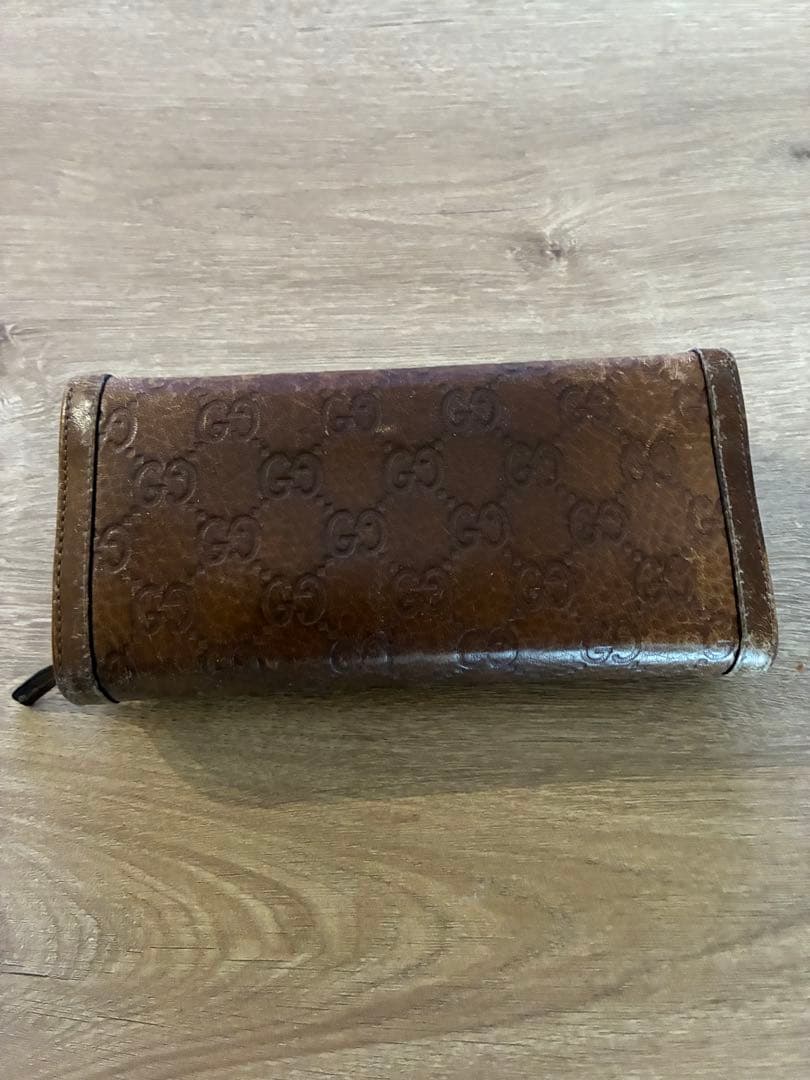 GUCCI インターロッキング　長財布