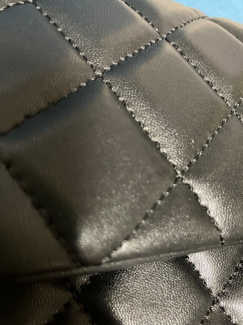 かなり美品　CHANEL デカマトラッセ　30cmノベルティ　ゴールド　シリアル