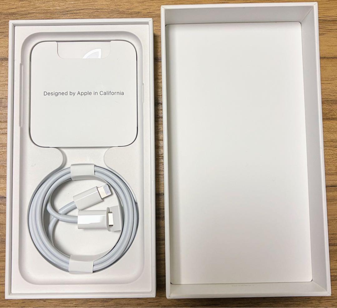 iPhone SE (第3世代) ホワイト 64GB