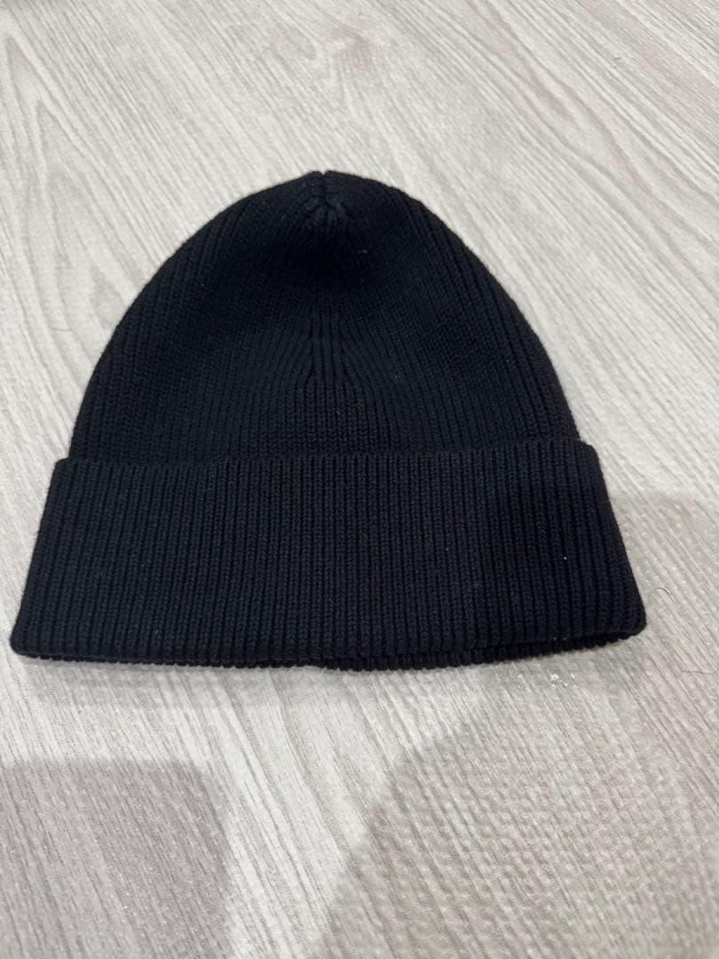 ララ 【状態◎送料込】Maison Margiela ニット帽　MM14