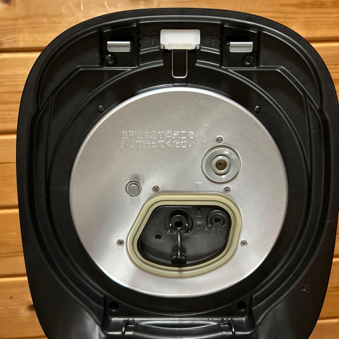 【良品】炊飯器 10合炊き RC-18VSR　21年製　真空圧力　東芝