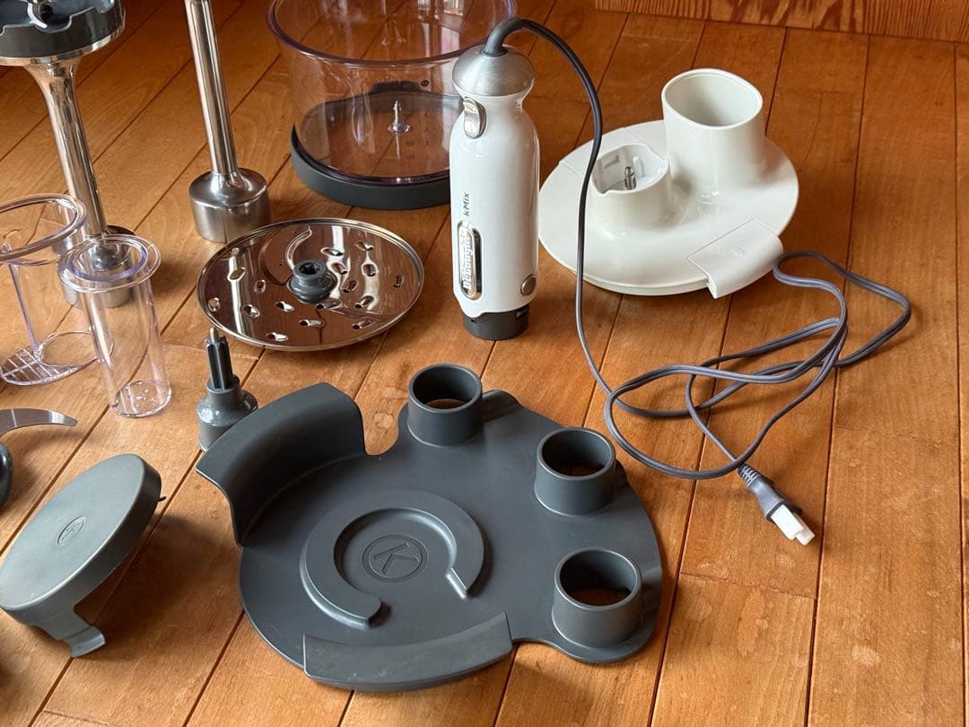 ※値下げ DeLonghi デロンギ ハンドブレンダーセット DHB891 WH