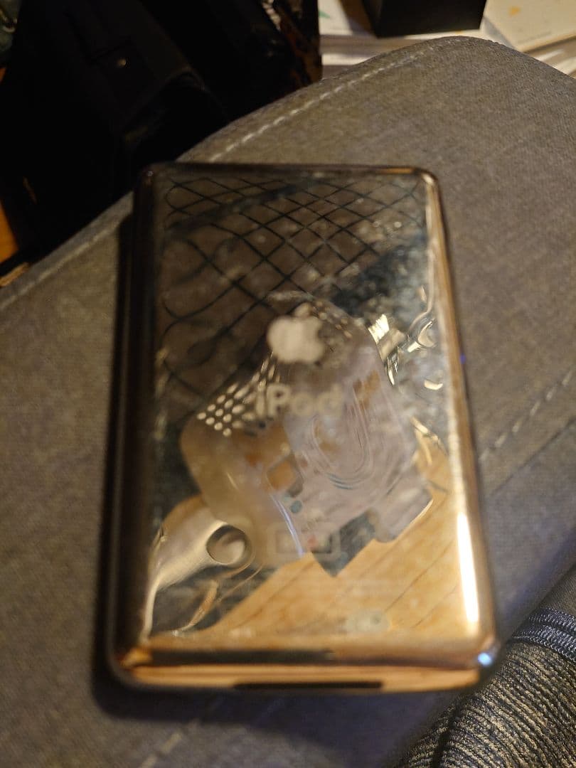 ポータブルプレーヤー Apple iPod Classic 80GB MB147J