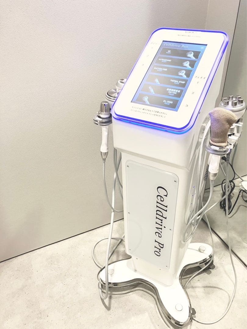 Celldrive Pro 美顔器