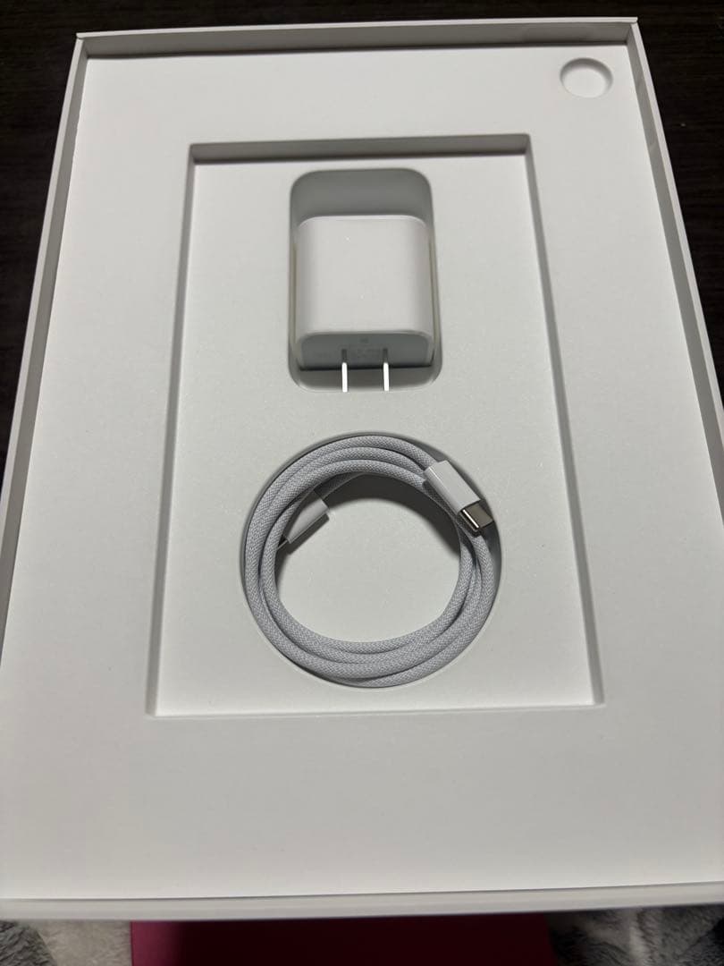 Apple iPad 本体 ピンク キーボードケース付き