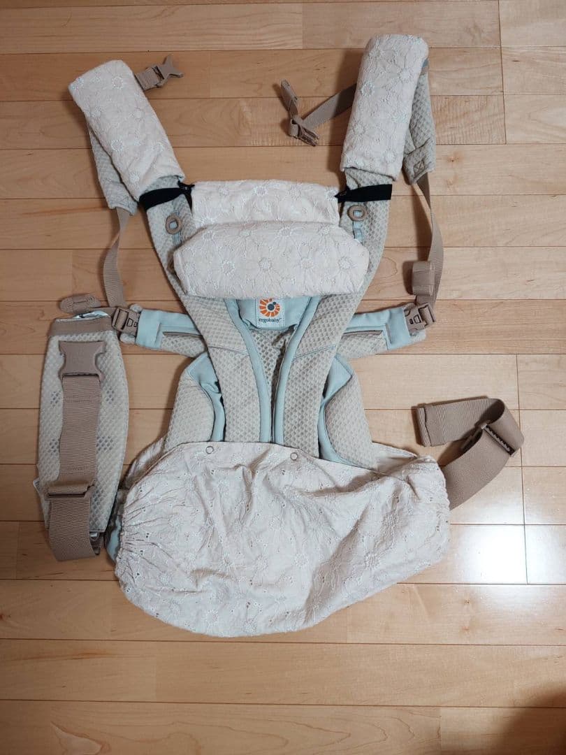 【カバーセット付き】エルゴ　オムニブリーズ