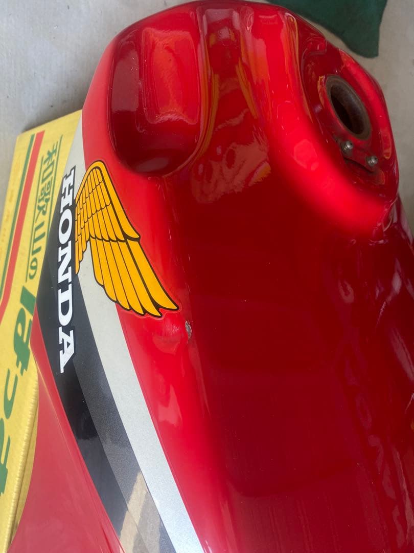 HONDA CBR400F 赤タンク