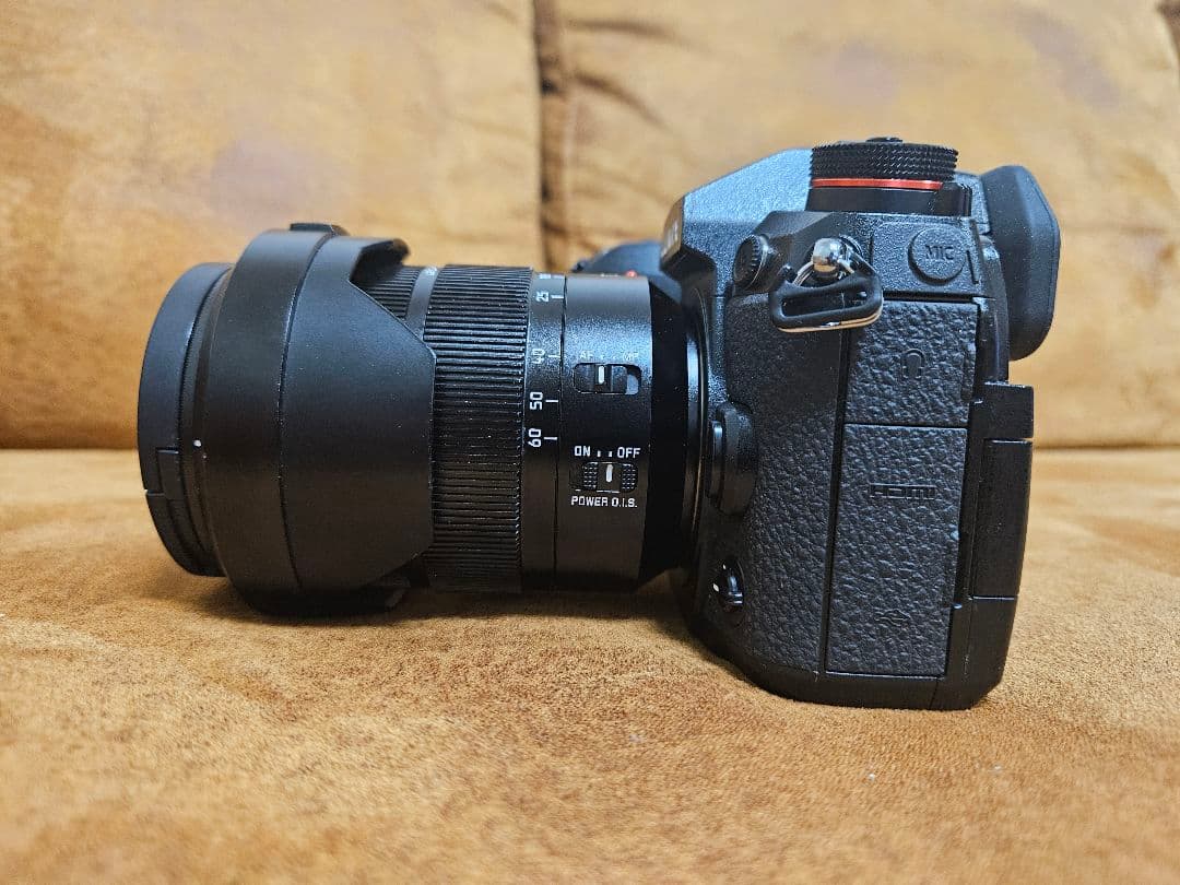 【最終値下げ】Panasonic LUMIX DC-G9L PRO おまけ付き