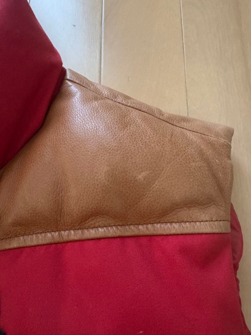 【専用】モンクレール ダウンベスト レッド