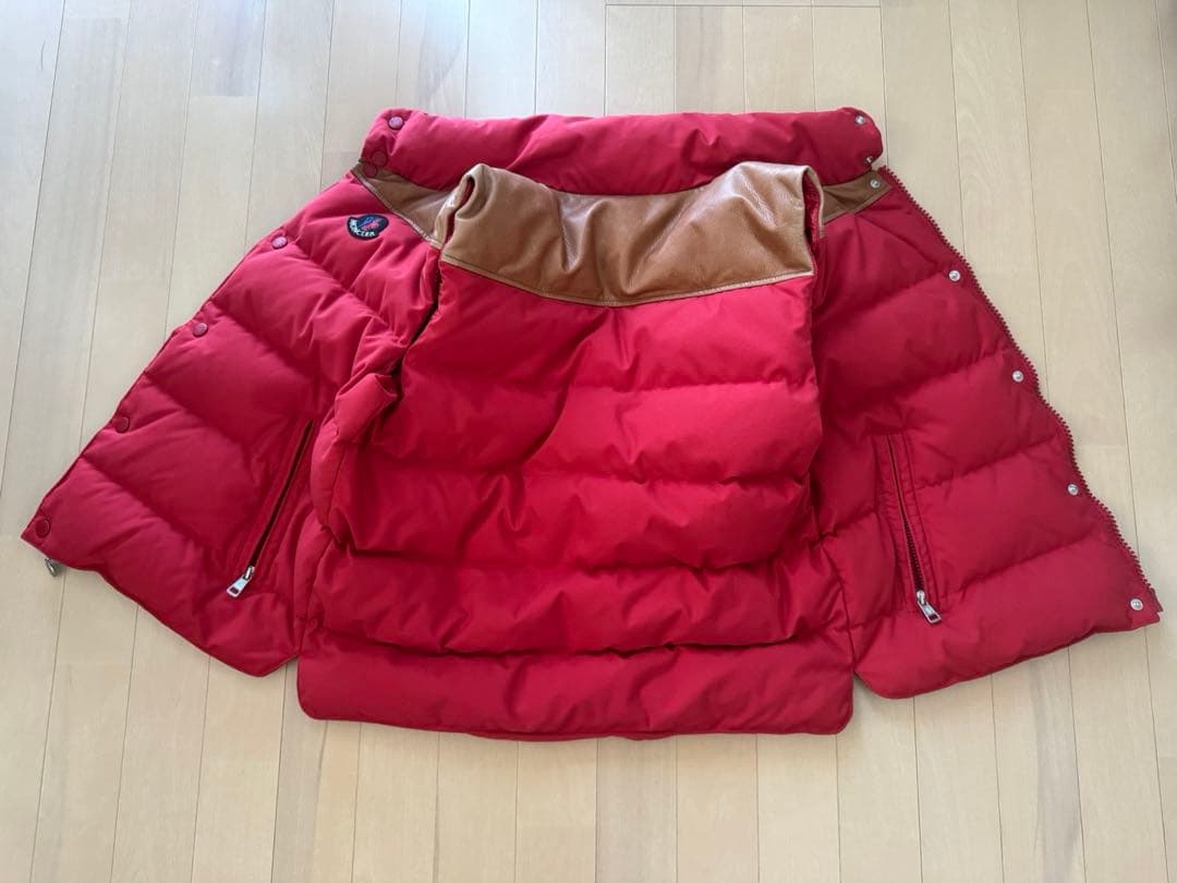 【専用】モンクレール ダウンベスト レッド