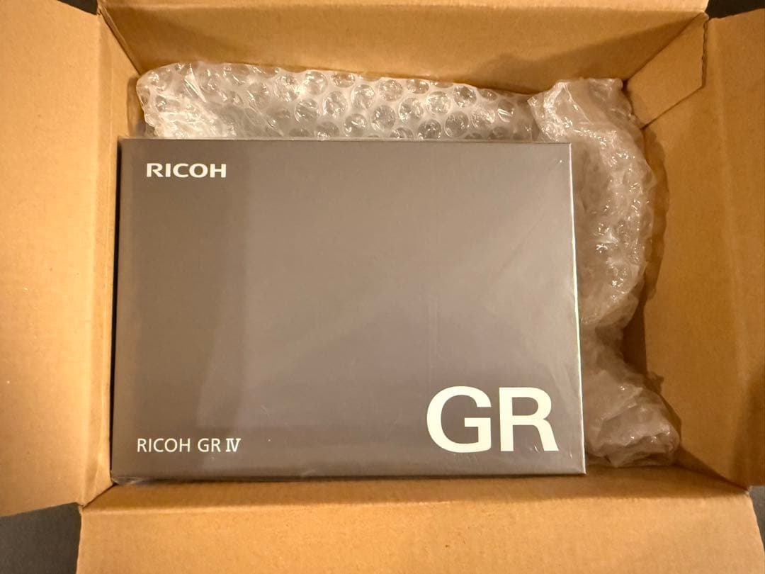 新品・未使用　RICOH GR IV コンパクトデジタルカメラ