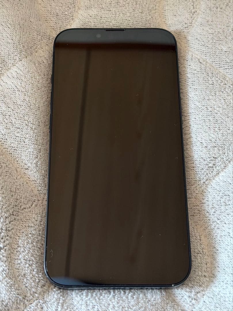 iPhone13 無印 256GB ミッドナイト　バッテリー最大容量81%