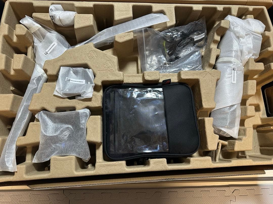 ROG SWIFT OLED PG32UCDM ゲーミングモニター31.5インチ