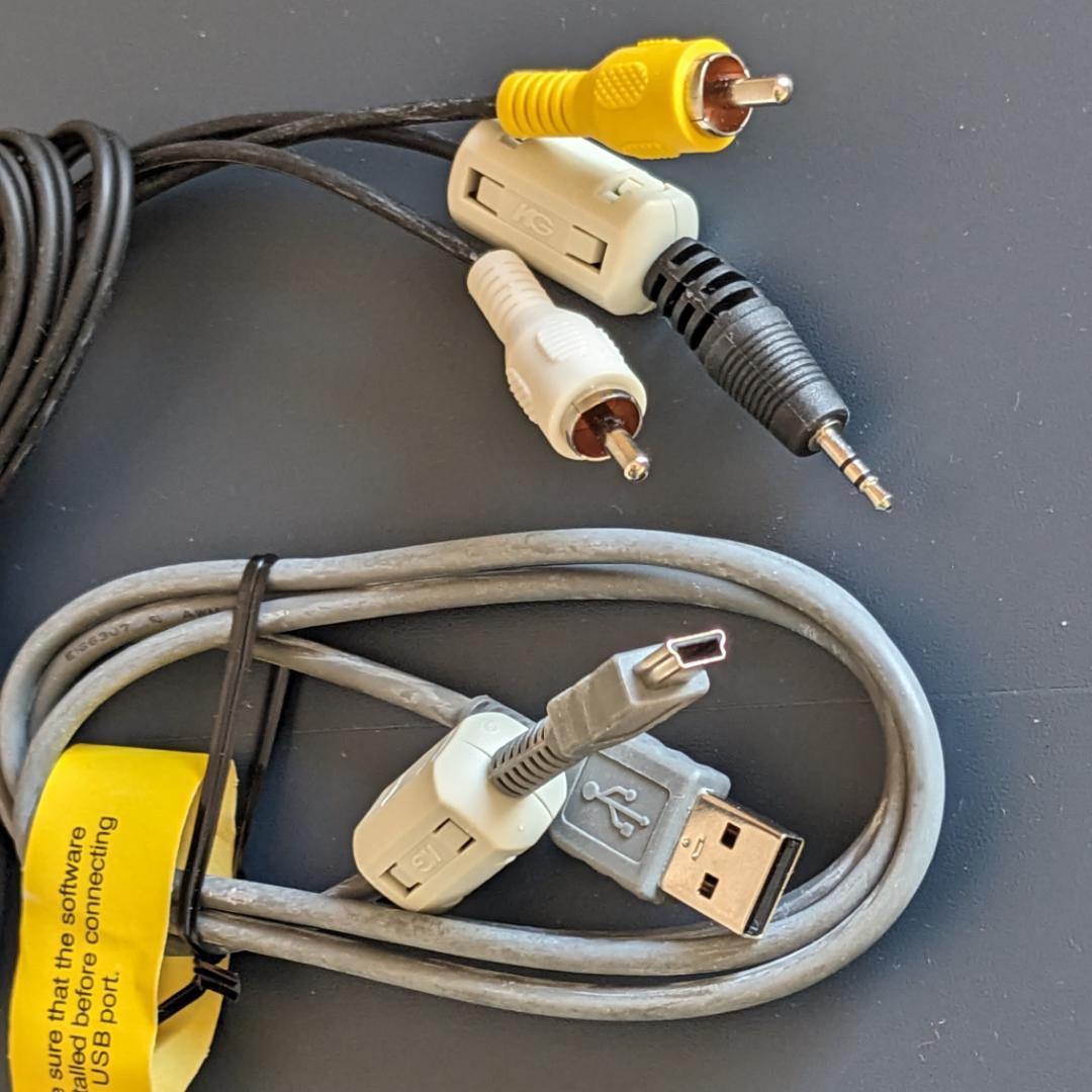 Ricoh Caplio R4 デジタルカメラ