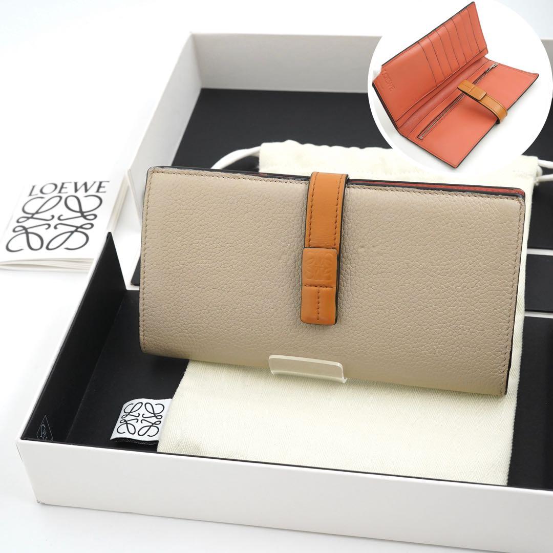 ✨未使用展示品・箱付き✨　LOEWE 長財布　バーティカルウォレット　アナグラム