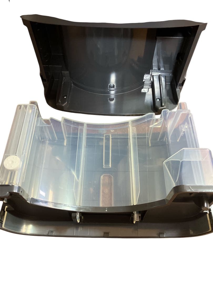 エレクトロラックス 2022年製　空気清浄機付き除湿機 EDH12TRBD3