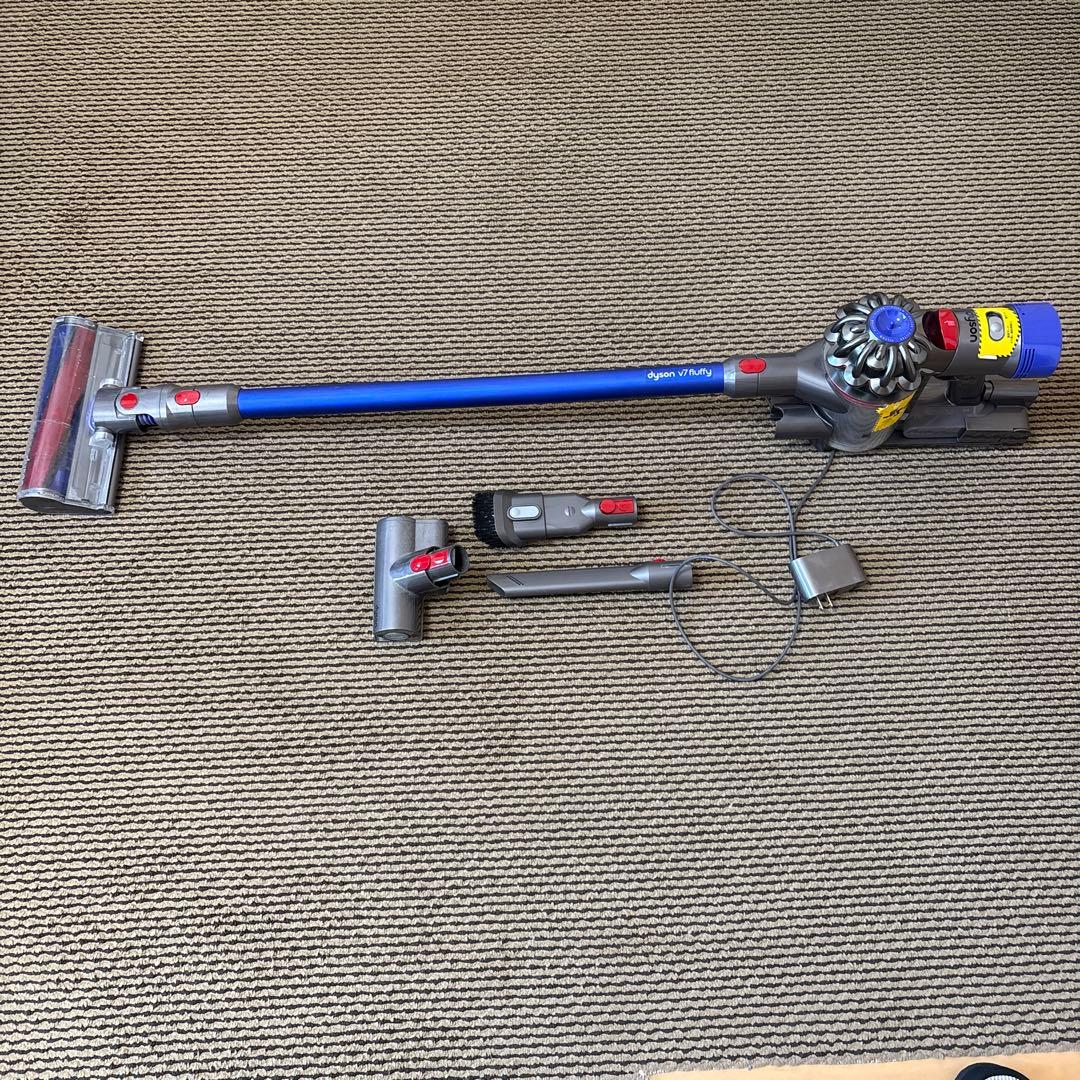 Dyson V7 Fluffy スティッククリーナー