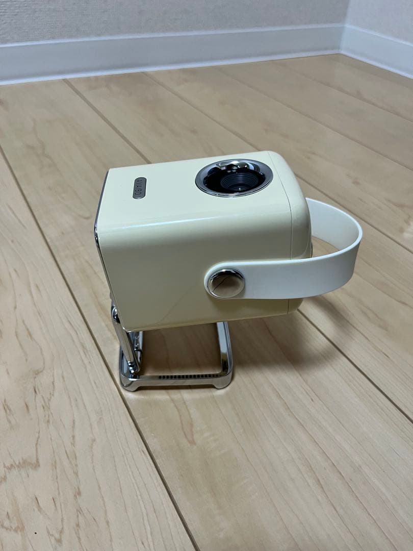 AVAIBO プロジェクター 本体 クリーム色