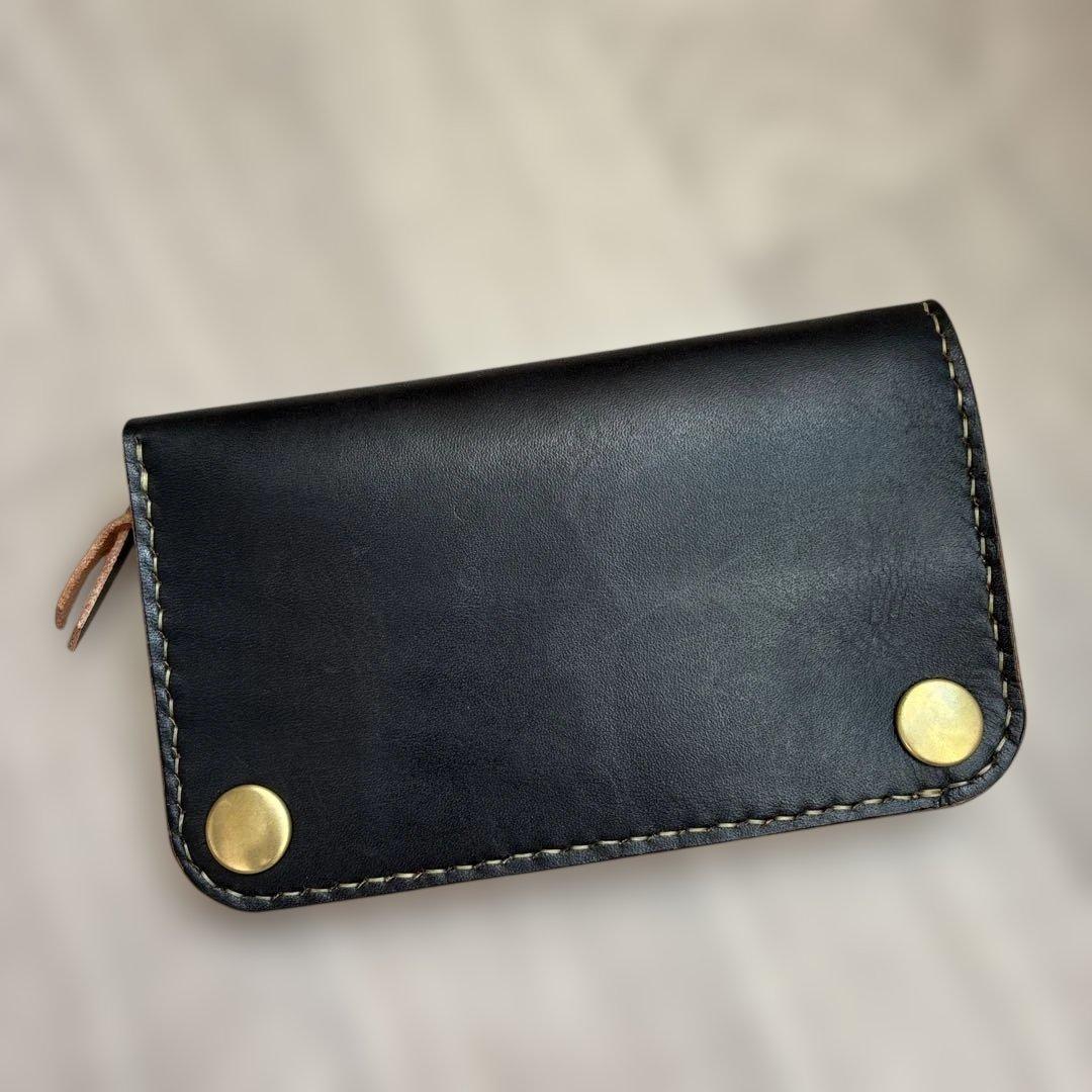 【茶芯ブラック】ミドルトラッカーウォレット　真鍮　お札を折らずに収納　タイプB