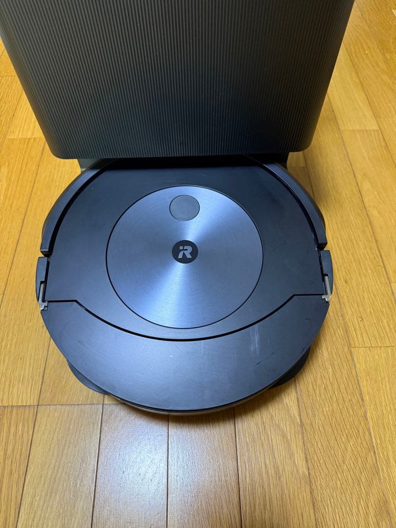 iRobot ロボット掃除機 ルンバ Combo j7+ (掃除機をかけ、拭く)