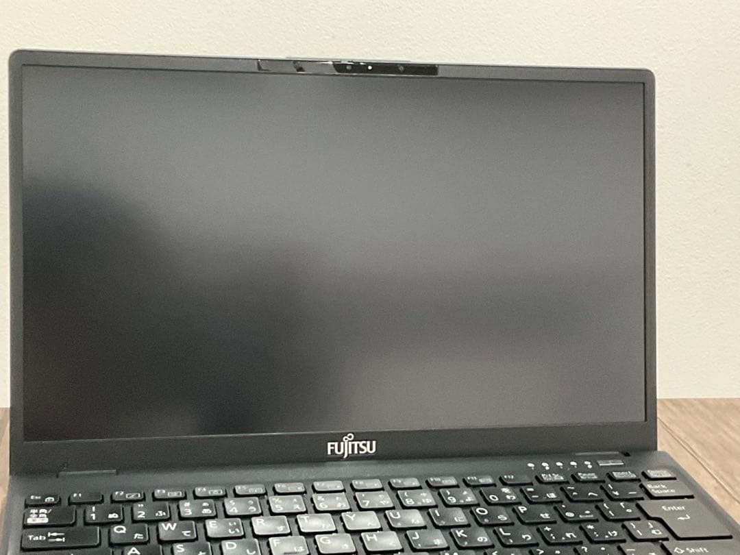 富士通LIFEBOOK U9311（第11世代i7メモリ16GB、Office付