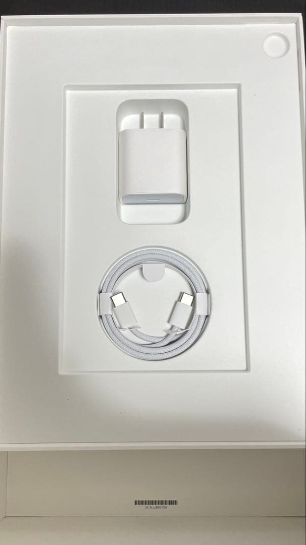 iPad Air 11インチ（M2） Wi-Fi 128GB フィルム・ケース付