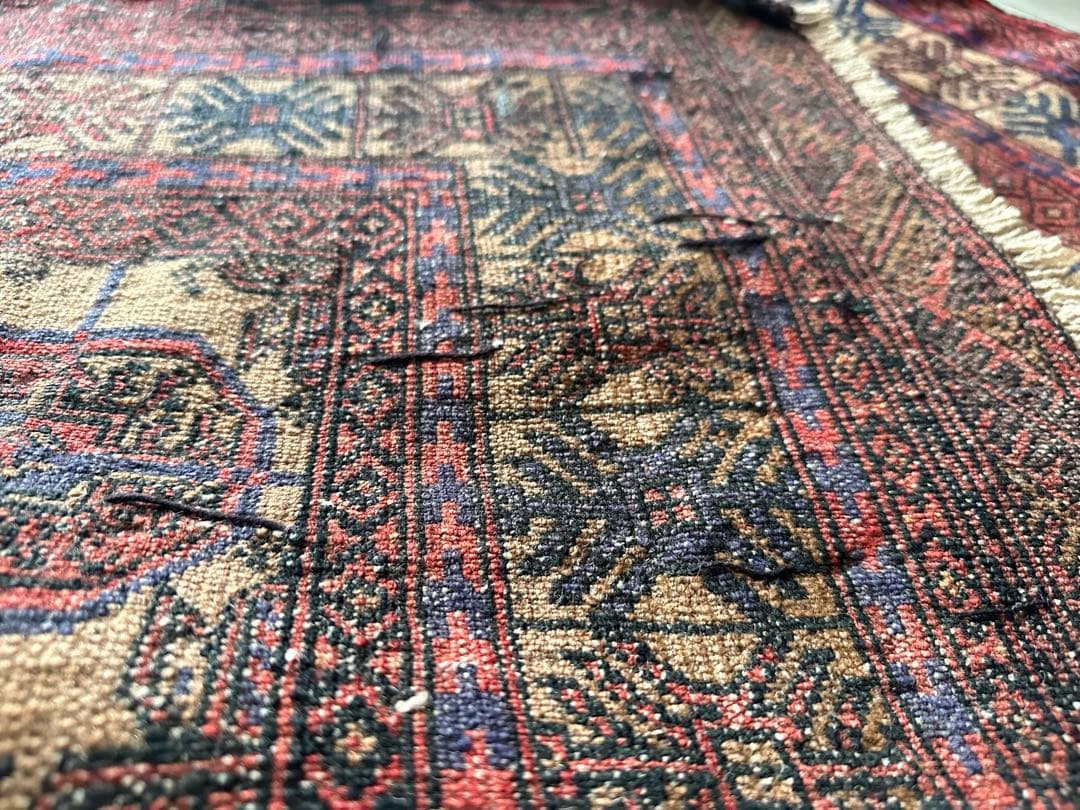 174×121 ヴィンテージラグ　バルーチ　手織ラグ