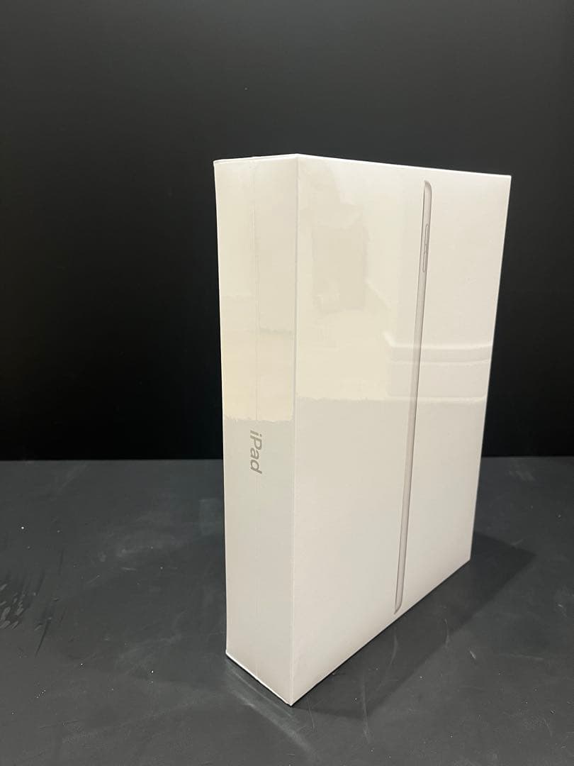 iPad 第9世代 シルバー 未開封