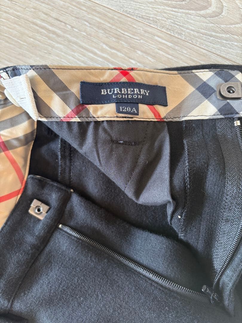 Burberry 120 フォーマルスーツ　黒