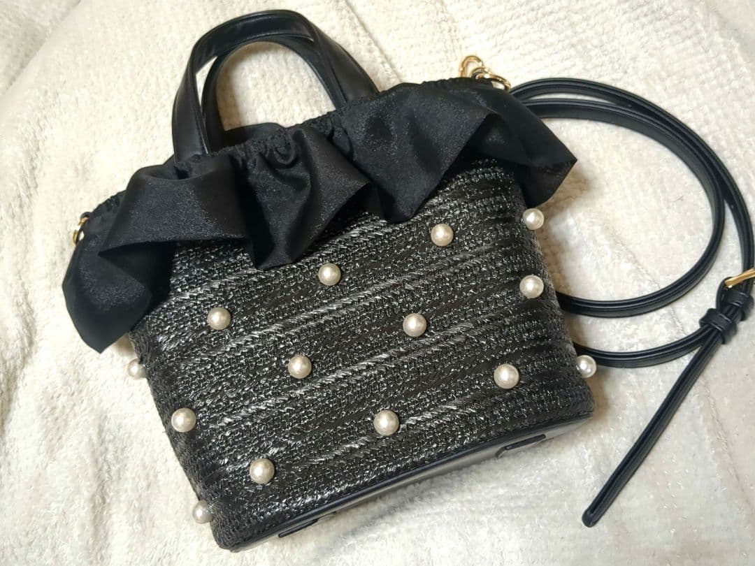 DIANA パール付きフリルショルダーバッグ　2way ハンドバック