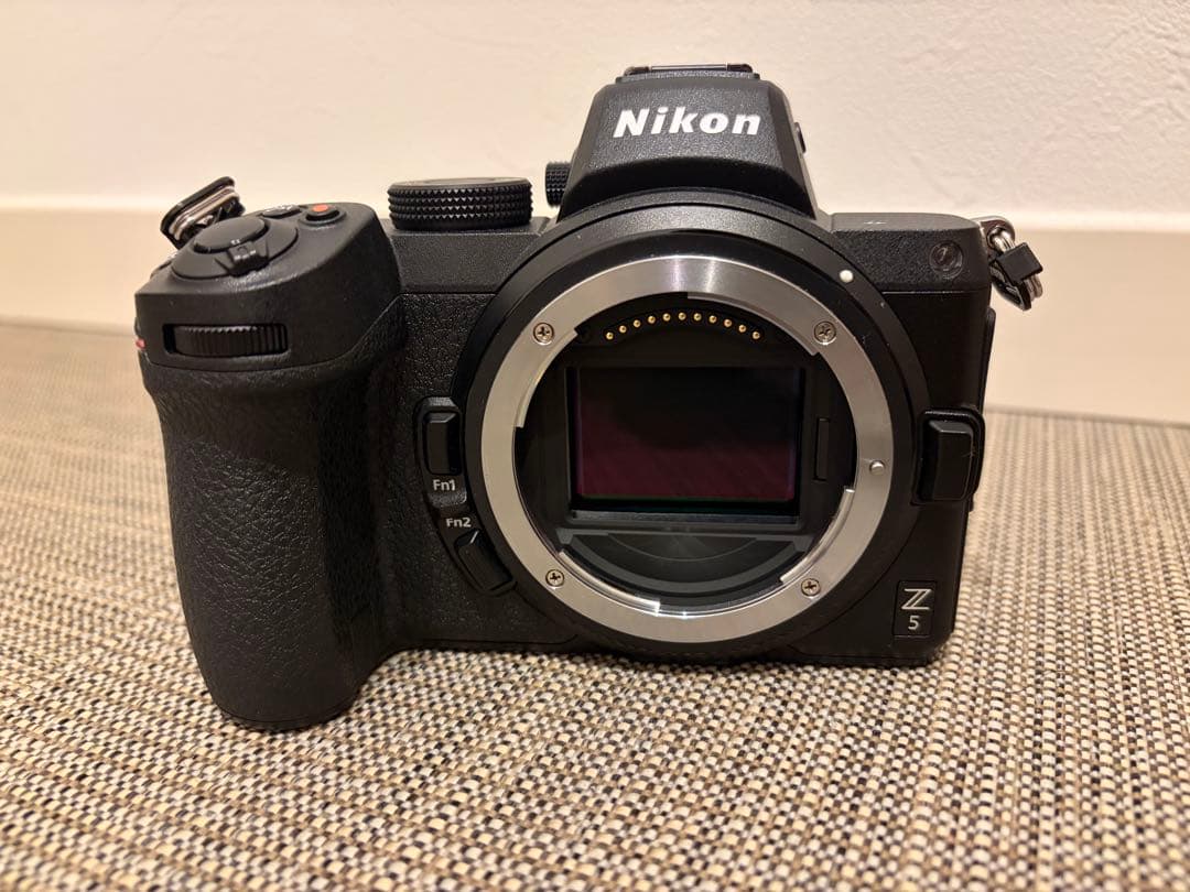 Nikon Z 5 24-200 レンズキット