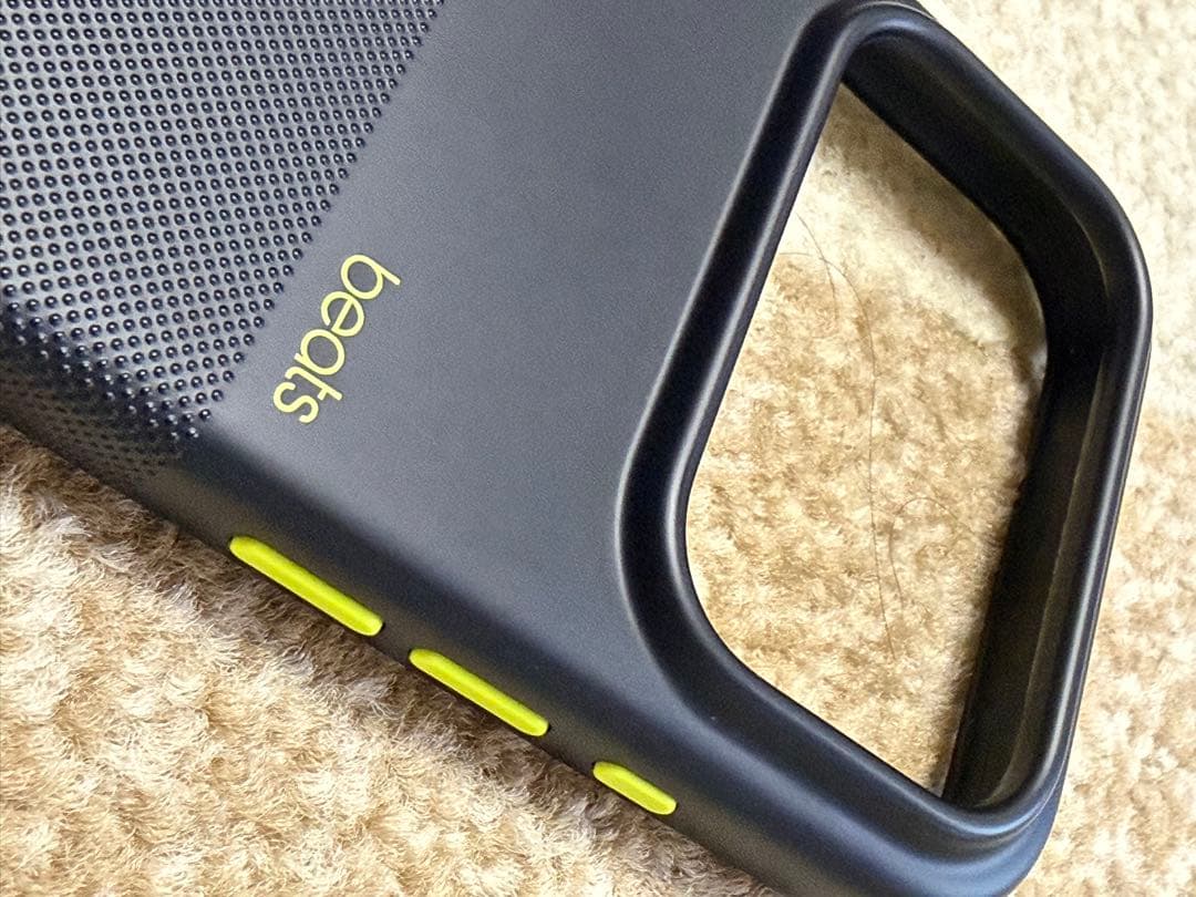 Beats iPhone17Pro Rugged Case MagSafe対応