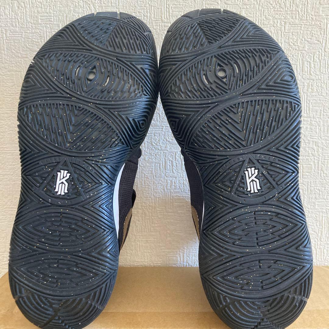 NIKE KYRIE 5 EP ナイキ カイリー5