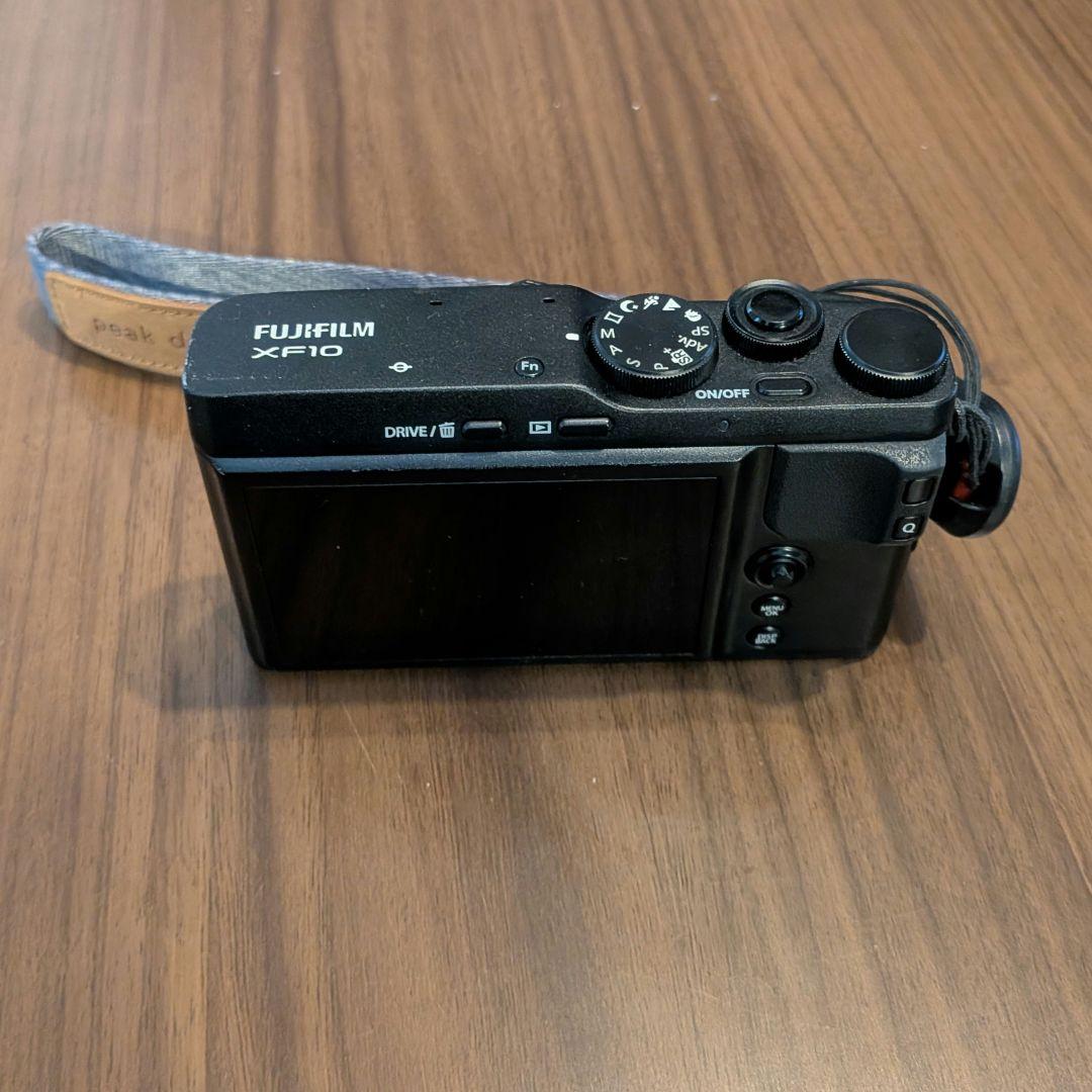 FUJIFILM XF10 ブラック