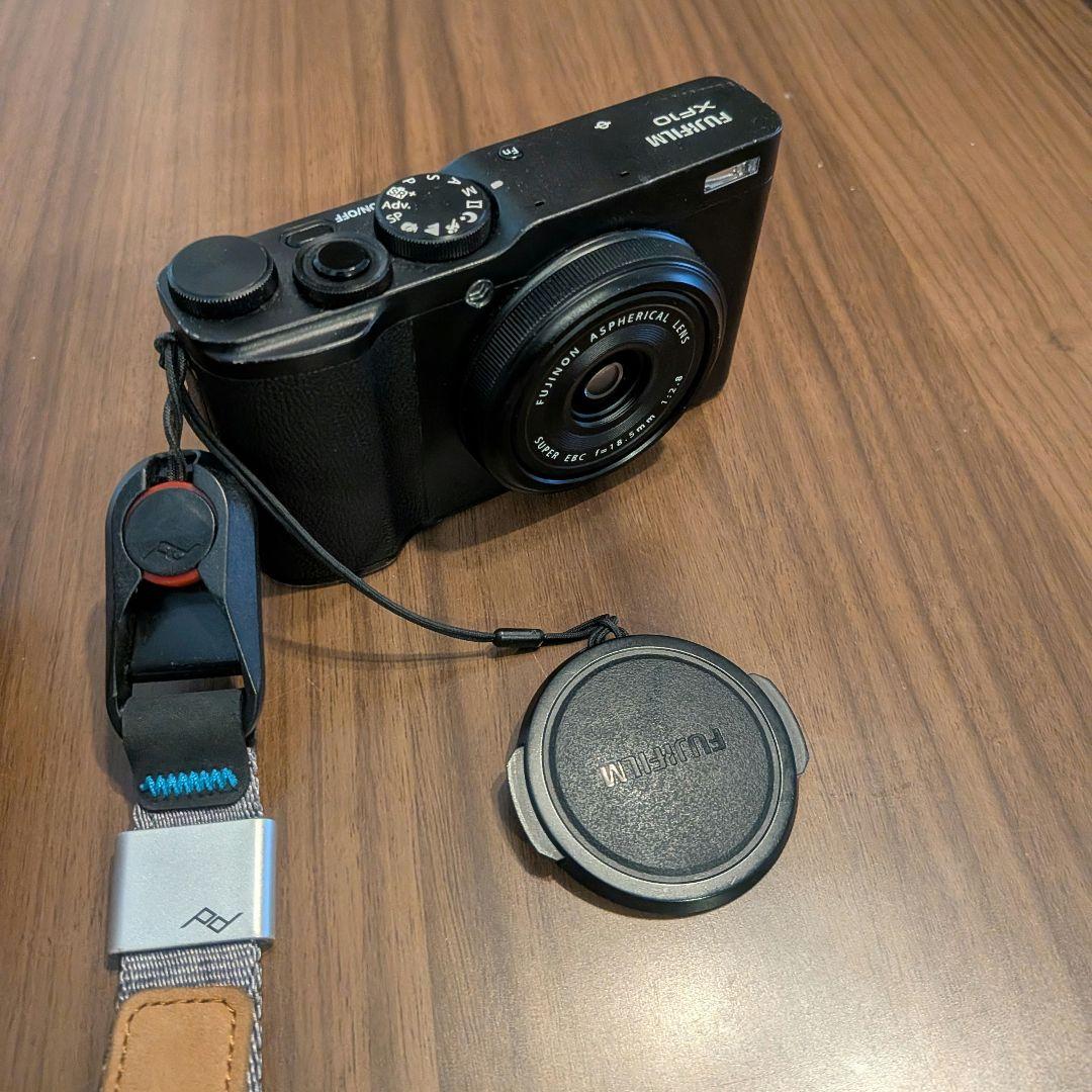 FUJIFILM XF10 ブラック