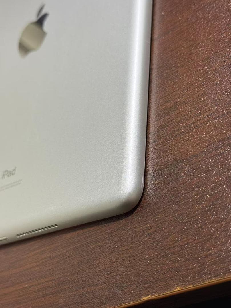 iPad(第8世代) 10.2インチ 128G simフリー