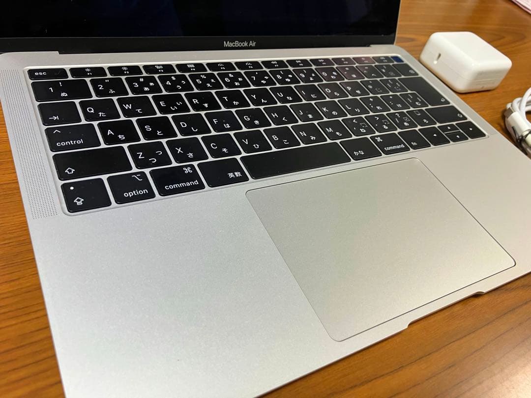 【美品】 MacBook Air Retina 2018 13インチ