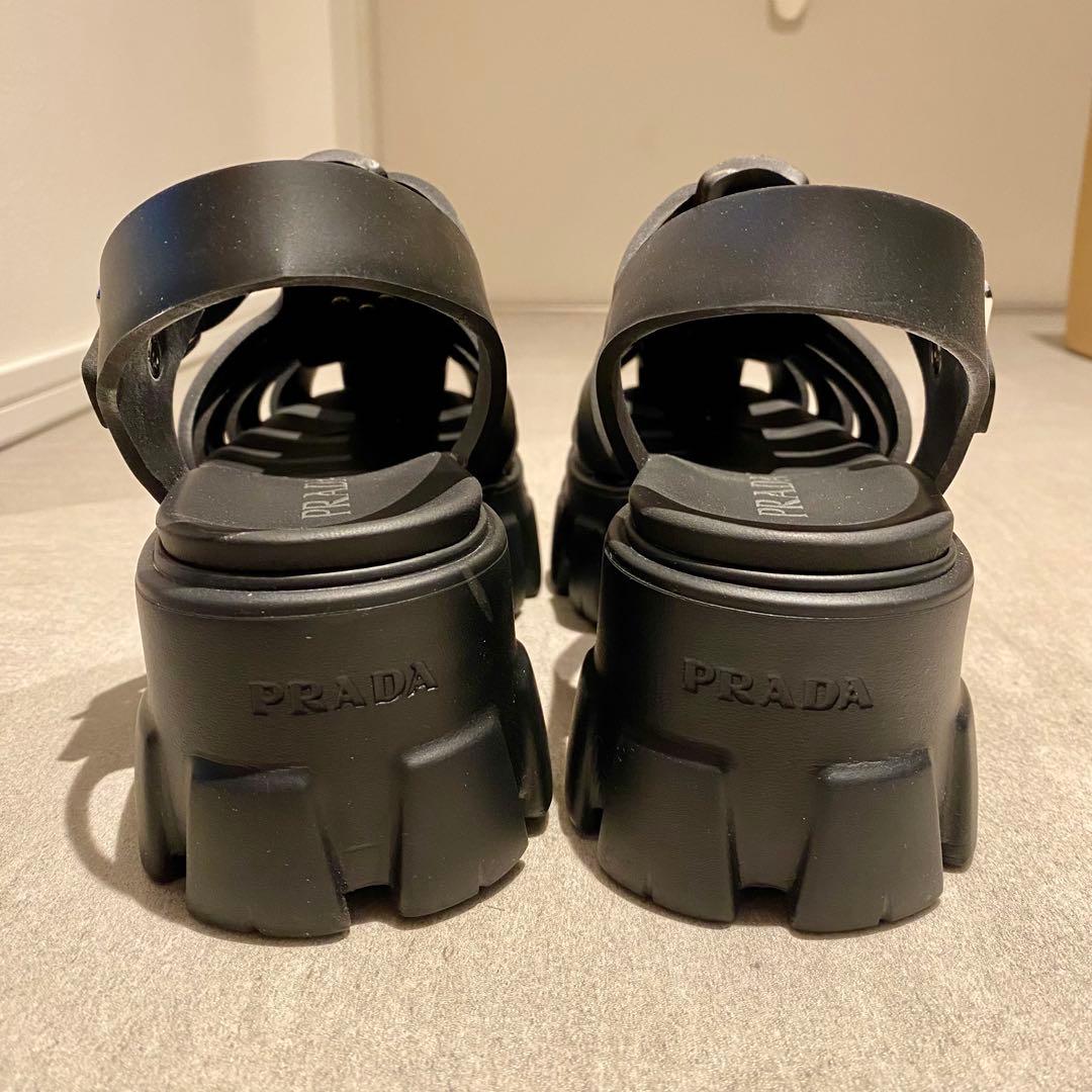 1度着用 美品 プラダ モノリス ラバー サンダル 38 PRADA