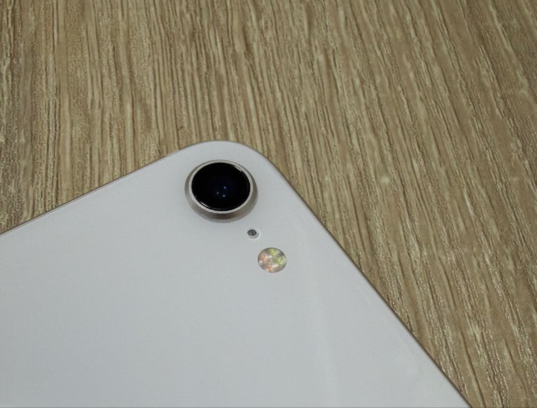 Apple iPhone SE 3 128GB 第三世代 se3