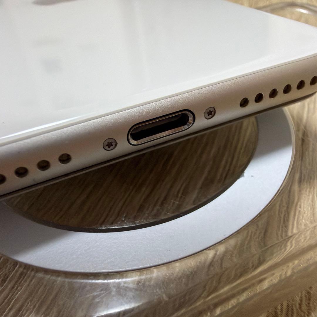 Apple iPhone SE 3 128GB 第三世代 se3