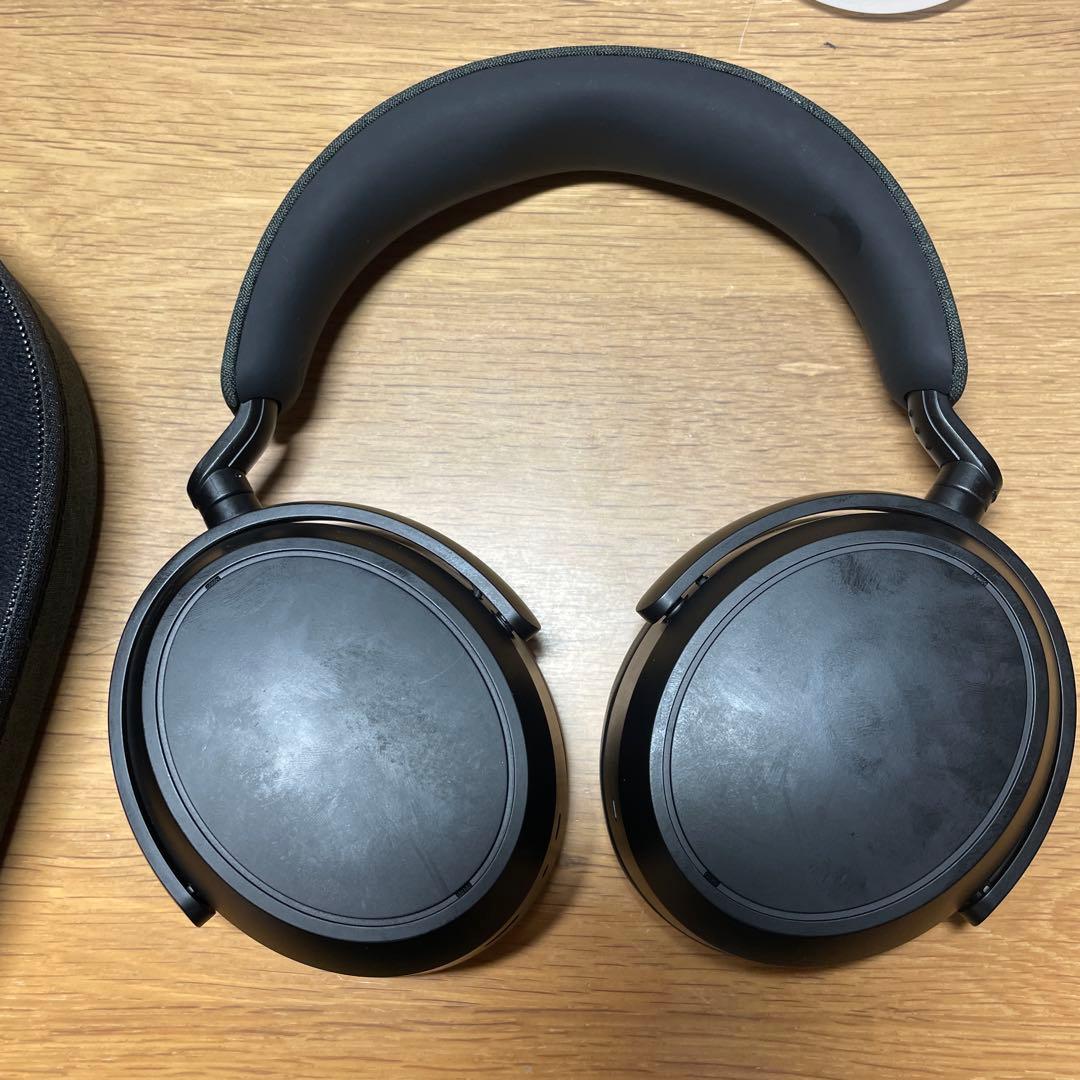 ゼンハイザー　MOMENTUM 4 Wireless
