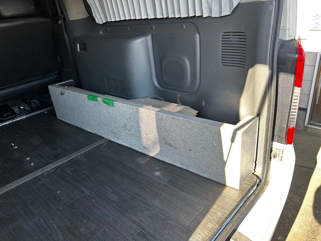 ベッドキット OGUshow キャラバン ハイエース 部品取り？直接引取り希望