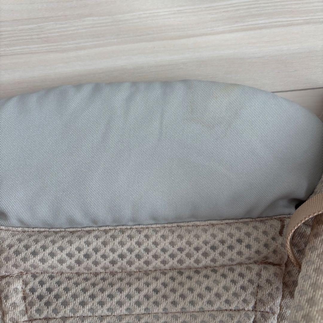 エルゴの抱っこひも　オムニブリーズ 人気のサンドベージュ！