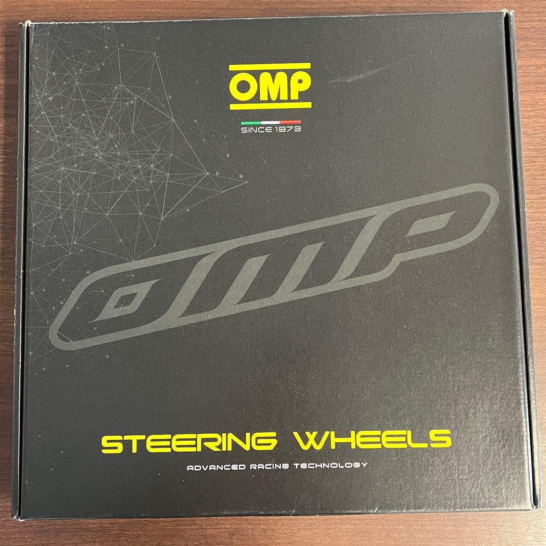 OMP ステアリングホイール　美品　未使用　OD/2042/N