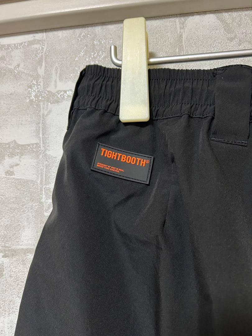 TIGHTBOOTH ブラックショートパンツ　Lサイズ