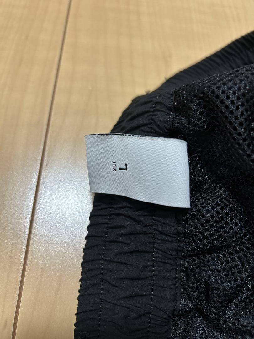 TIGHTBOOTH ブラックショートパンツ　Lサイズ